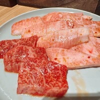 肉の山翔 - 
