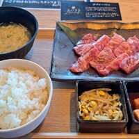 焼肉 ギュウトピア - 