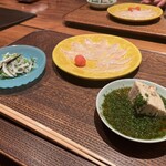 神楽坂 石かわ - ふぐのてっさ（お刺身）
      フグの皮、春菊、みょうがのサラダ　　　あん肝