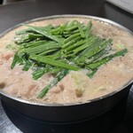 博多もつ鍋 やま中 - 