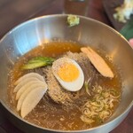 黒毛和牛炭火焼肉と元祖信州冷麺 縁 - 