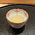 神田錦町 鮨たか晴 - アサリの出汁