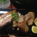 じゅん亭 - 左がのどくろの西京焼き、超柔らかい、旨い