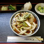 茂七 - 肉汁かけうどん　800円