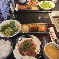 焼肉 たまき家 - 