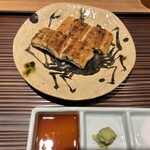 うなぎ料理 澤正 - まずは白焼きから。