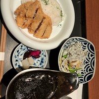 魚坐 - 
