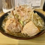 ラーメン専門 宮の森 - 醤油ラーメン1000円