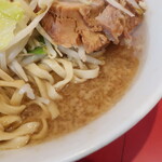 ラーメン二郎 - スープ