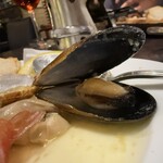 北海道ヨーロピアンダイニング LUGAR - 北海道メリメロアヒージョ