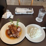 アメリカンクラブハウス - 肉とメシ。クレソンは軽井沢の庭に生えてる。自生