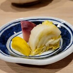 旬と久 - この漬物、最高に旨かった。
      
