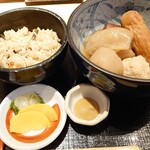 だし処 つる松 - おでんランチセット1,000円✨今回は大根に軟骨入りつくね、ちくわ、ごぼう天、玉ねぎでした♪プラス料金でおでんダネは選べたらなお嬉しいです。