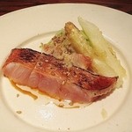 炙り金目鯛の中華風カルパッチョ、ホワイトアスパラ、無花果ゴマだれ