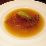 フカヒレステーキ、上湯スープ