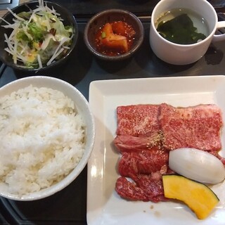 焼肉 笑山門 - 料理写真:和牛カルビーセット　1,500円