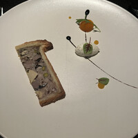 DINING & BAR TABLE 9 TOKYO - 