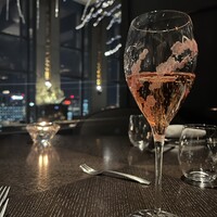 DINING & BAR TABLE 9 TOKYO - 