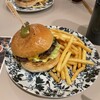 J.S. BURGERS CAFE 新宿店