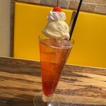 ふわとろオムライス CRAFT CHEESE MARKET - 