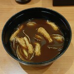 無添くら寿司 - あさり入り赤だし (税込)250円 (2025.02.06)