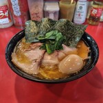 家系総本山 吉村家 - 