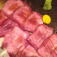 肉の匠 将泰庵  船橋本店 - タン塩は山葵で