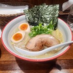 ぼのぼの - 豚骨塩ラーメン味玉