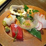 土香る - お造り盛合せ