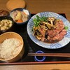 食道やま