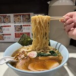 らぁめん 涼虎 - 涼虎らぁめん醤油
