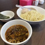 ラーメン 木曜日 - 辛つけ麺1.5玉、熱盛り、味玉、のり3枚
