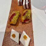 CHATEAU MONT JOLY - 