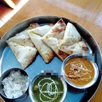 ニュー チャンダニ - レディースセットはカレーが2種類選べます♪