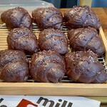 ミルズ バイ トリュフ ベーカリー JR尾張一宮店 - 