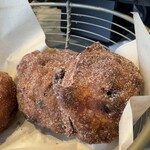 ミルズ バイ トリュフ ベーカリー - 