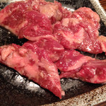 炭火焼肉 心斎 - 塩ハラミ♪