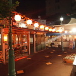 炉ばた　大謀 - 横丁中央