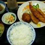 Motoyakushishiyokudou - ミックスフライ定食