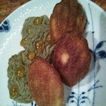 横浜うかい亭 - 焼き菓子（マドレーヌと紅茶クッキー）。