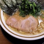 横浜家系ラーメン 三郷家 - チャーシュー。