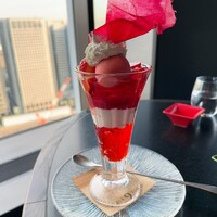 DINING & BAR TABLE 9 TOKYO - ストロベリーパフェ