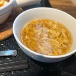 中華川菜 蓮華 - ランチのスープはとろみのある玉子スープ、これも絶品でした。