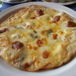 La TAVEL - 2014春のロイヤルランチ 4種のチーズピザ(クワトロフォルマッジ)♪