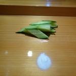 天寿し - 胡瓜と塩