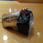 天寿し - ハーフカットの穴子は女性向け仕様