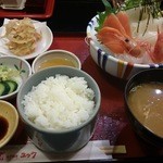 北海道料理ユック 銀座店 - お刺身定食960円