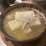 熾火のイオ - もつ豆腐鍋