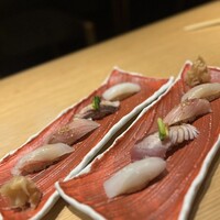 北新地 鮨 千功堂 - 剣先イカ、ブリ、ヨコワ、鯛