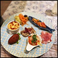 マヌエル ヴィーニョ エ ペティスコス 自由が丘店 - 